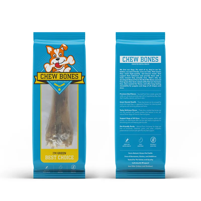 Bastões de dentição de cachorro caseiros, osso de pulso de vaca, filhotes de Golden Retriever são realmente mordidos